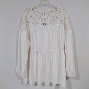 Torrid Cream Lace Detail Blouse